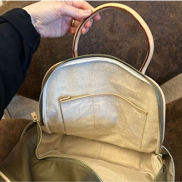 INDIA HICKS BACKPACK JETPACK LAPTOP BAG WORK TRAVEL OLIVE GREEN CARRYALL NWOT - Picture 12 of 17